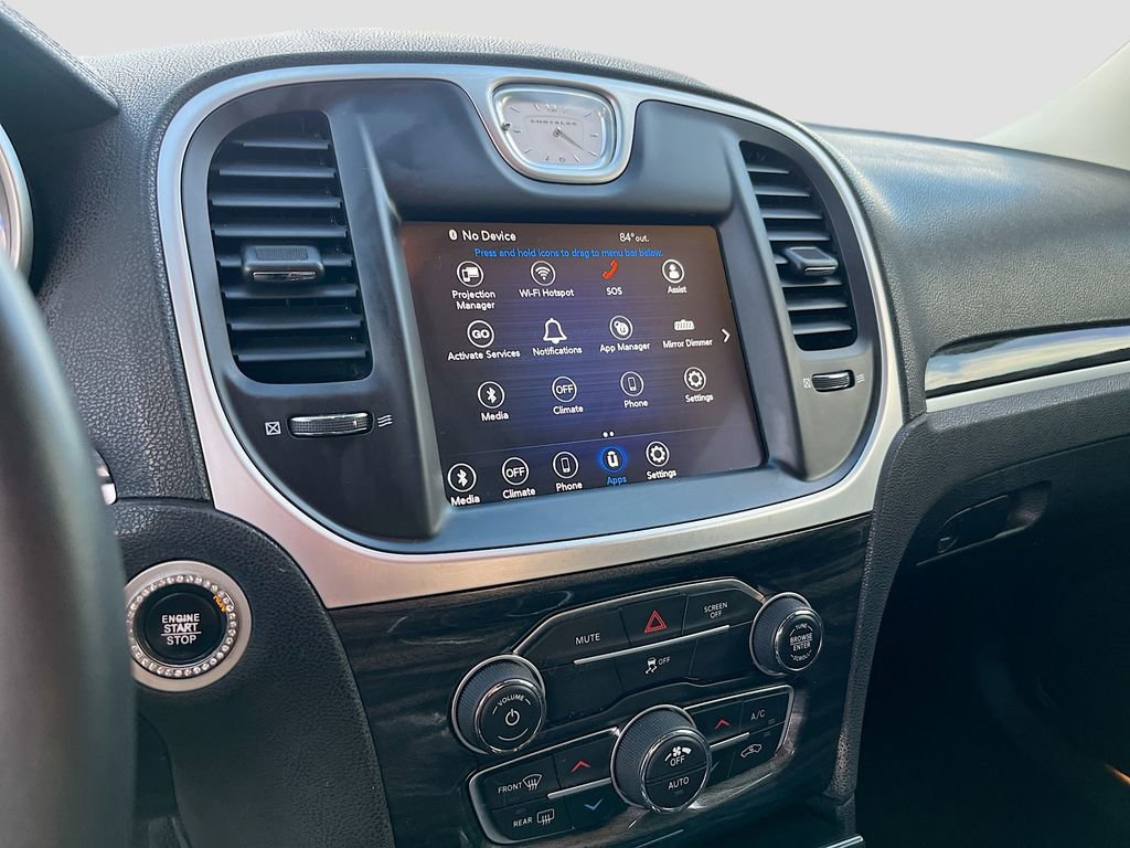 Used 2022 Chrysler 300 Touring w/ Sport Appearance Package image 14