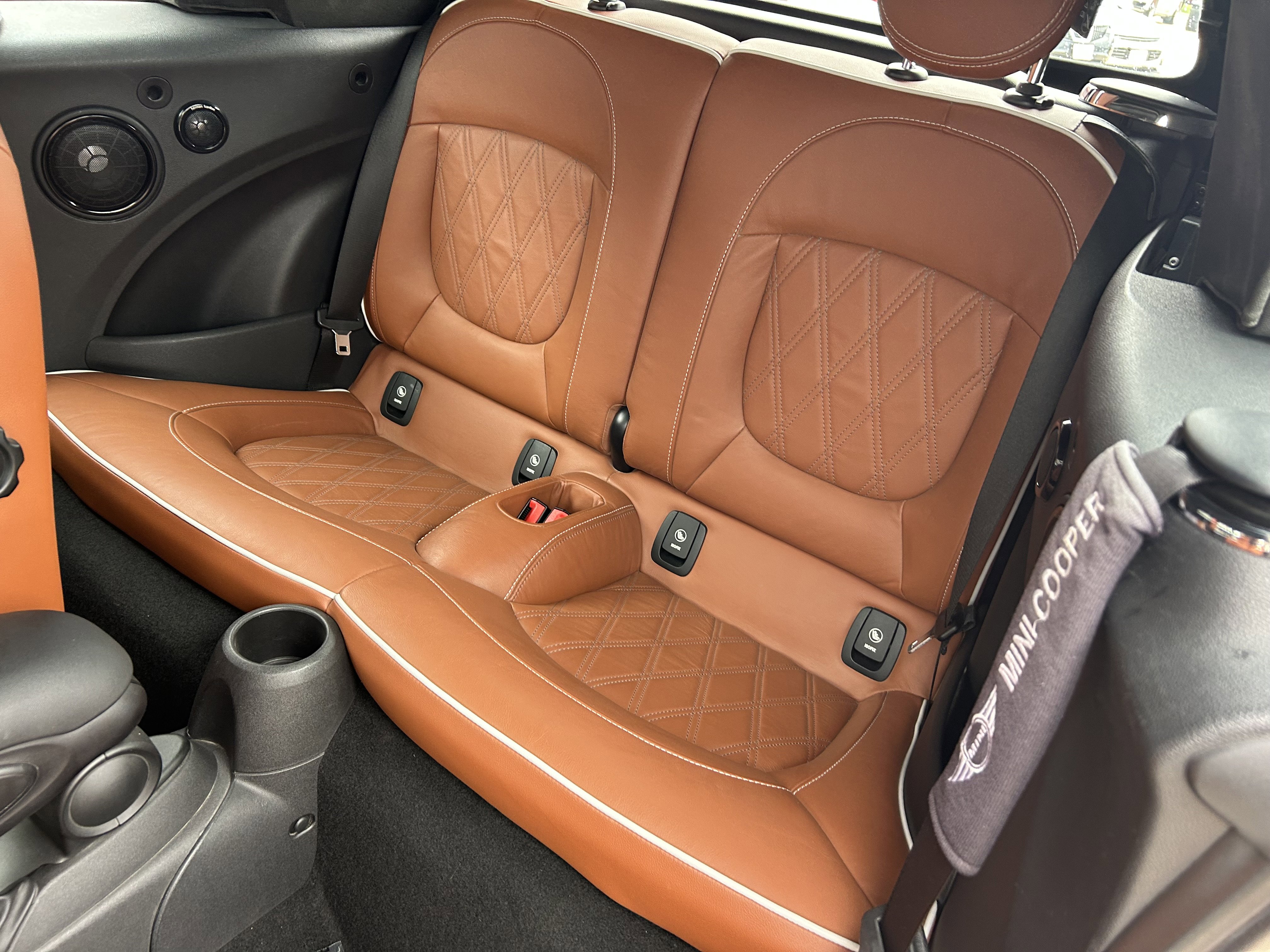 Used 2016 MINI Cooper S image 17