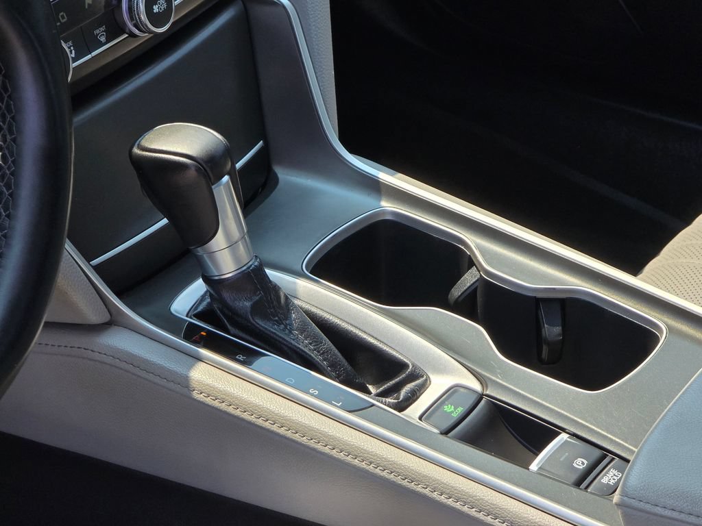 Used 2018 Honda Accord EX-L image 24