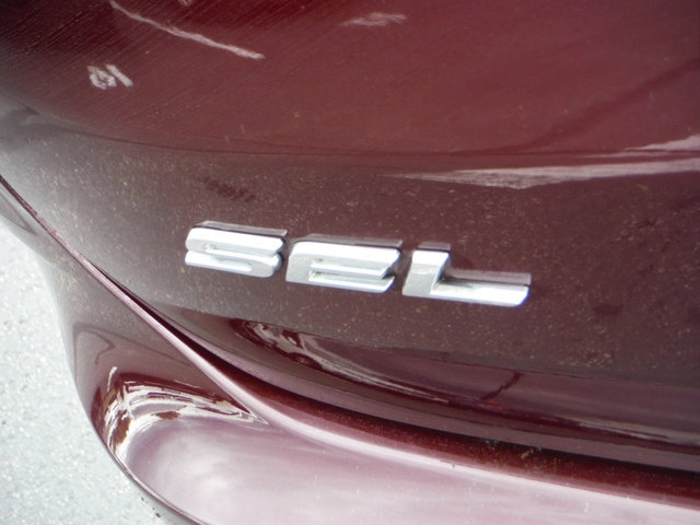 Used 2022 Ford Edge SEL w/ Convenience Package AWD/4WD image 12