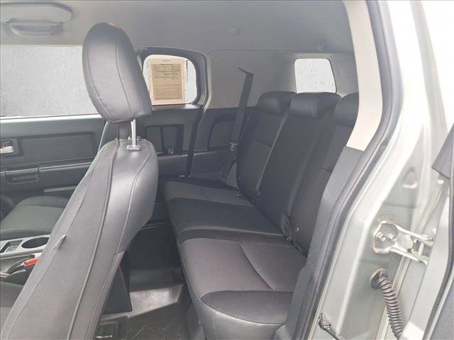 Used 2010 Toyota FJ Cruiser 4WD image 15