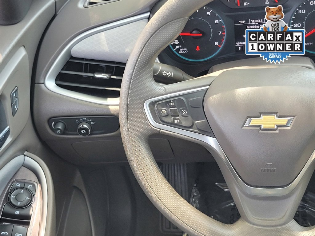 Used 2022 Chevrolet Malibu LT FWD image 12