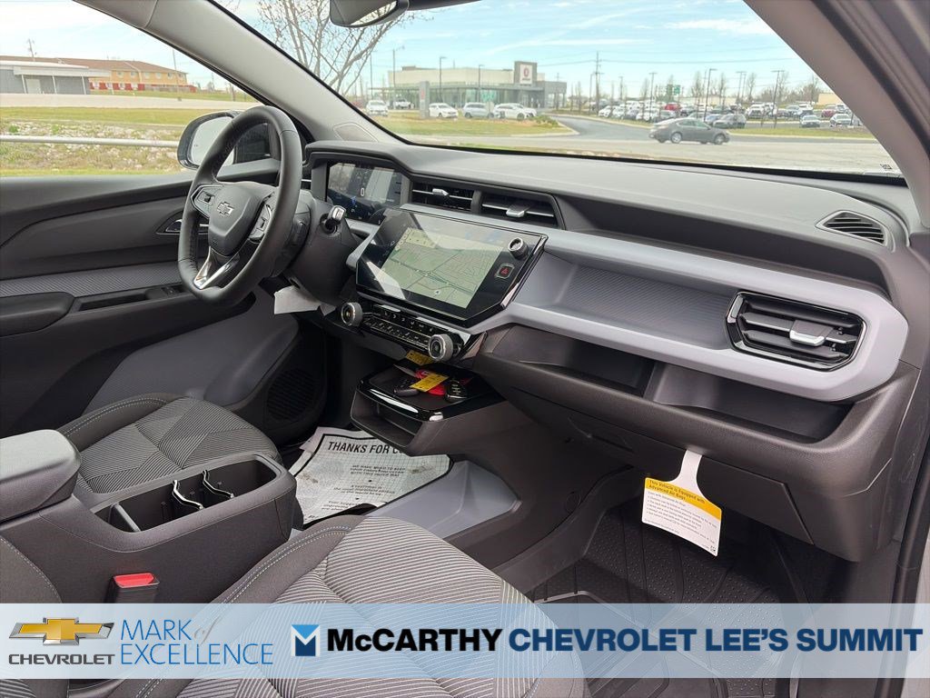 New 2027 Chevrolet Bolt LT FWD image 24