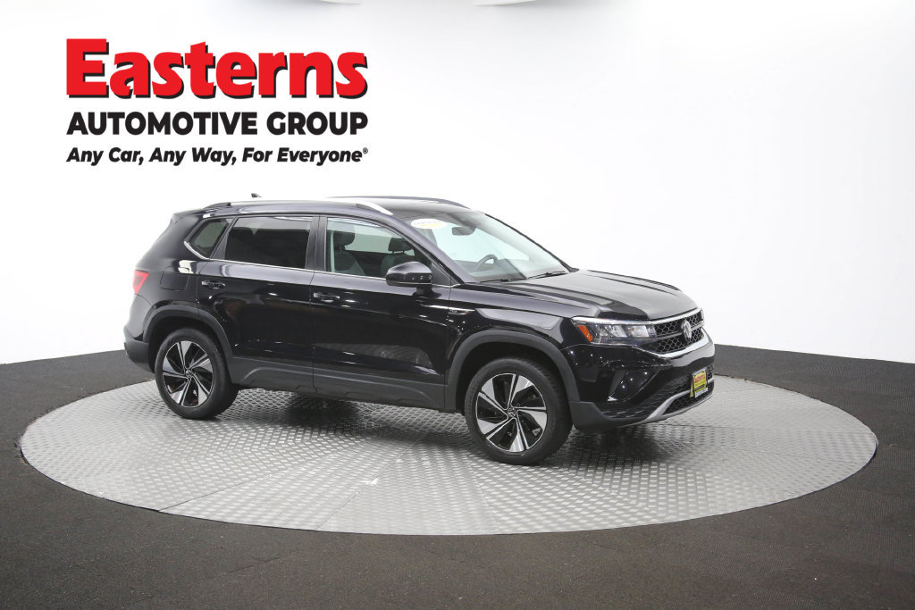 Used 2024 Volkswagen Taos SE AWD/4WD image 46