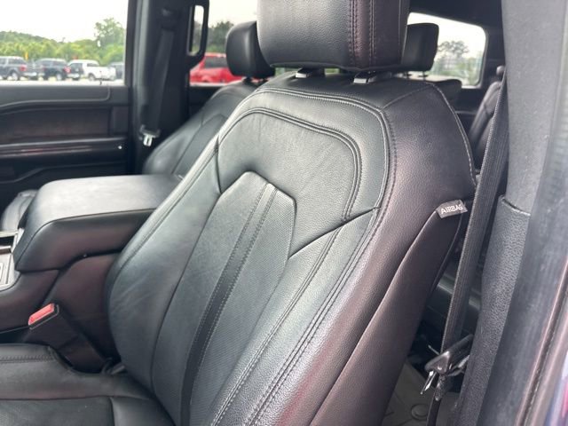 Used 2018 Ford Expedition Limited w/ Equipment Group 301A RWD image 14