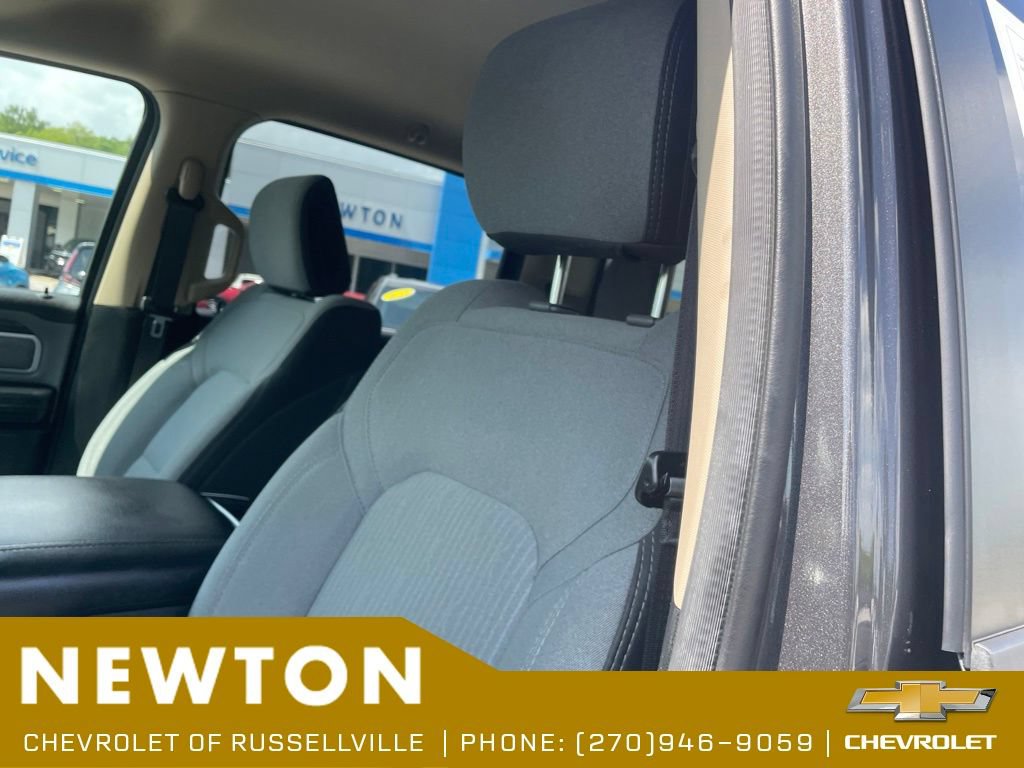 Used 2020 RAM 1500 Big Horn AWD/4WD image 5
