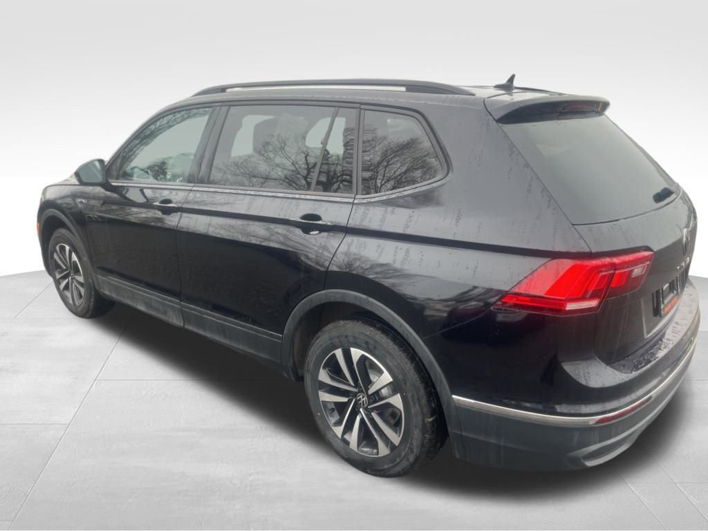 Used 2024 Volkswagen Tiguan S image 6
