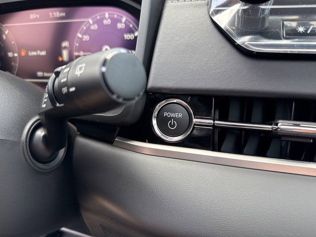 New 2025 Mitsubishi Outlander SEL image 34