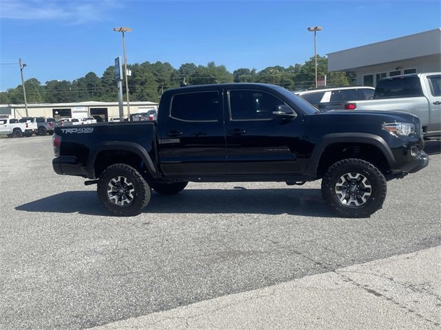 Used 2021 Toyota Tacoma 4x4 Double Cab image 2