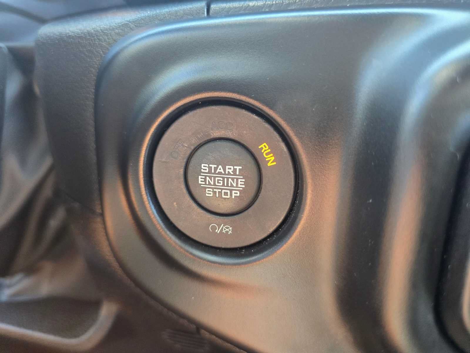 Used 2023 Jeep Wrangler Unlimited Rubicon 4xe w/ Cold Weather Group AWD/4WD image 30