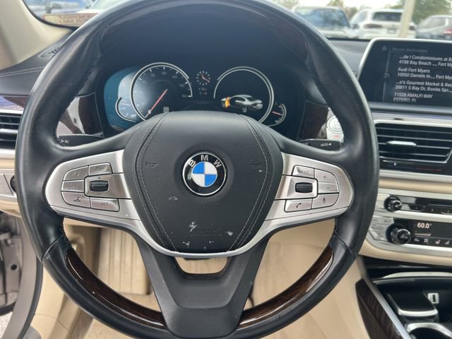 Used 2017 BMW 740i image 32