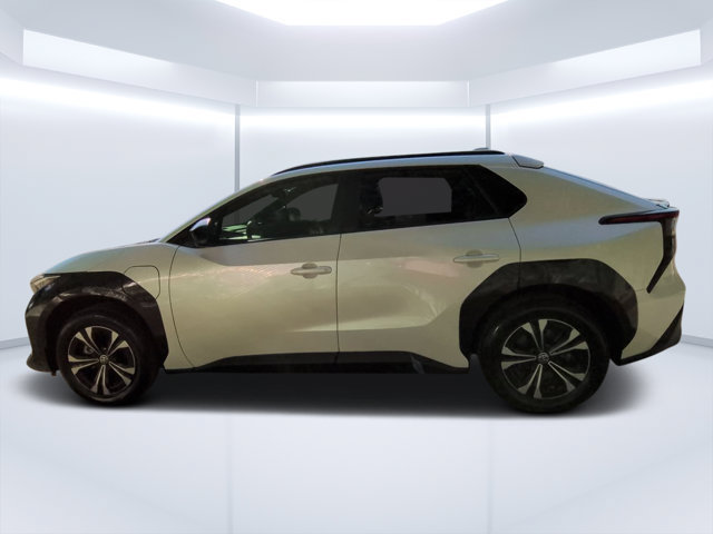 Used 2024 Toyota bZ4X AWD w/ Weather Package image 6