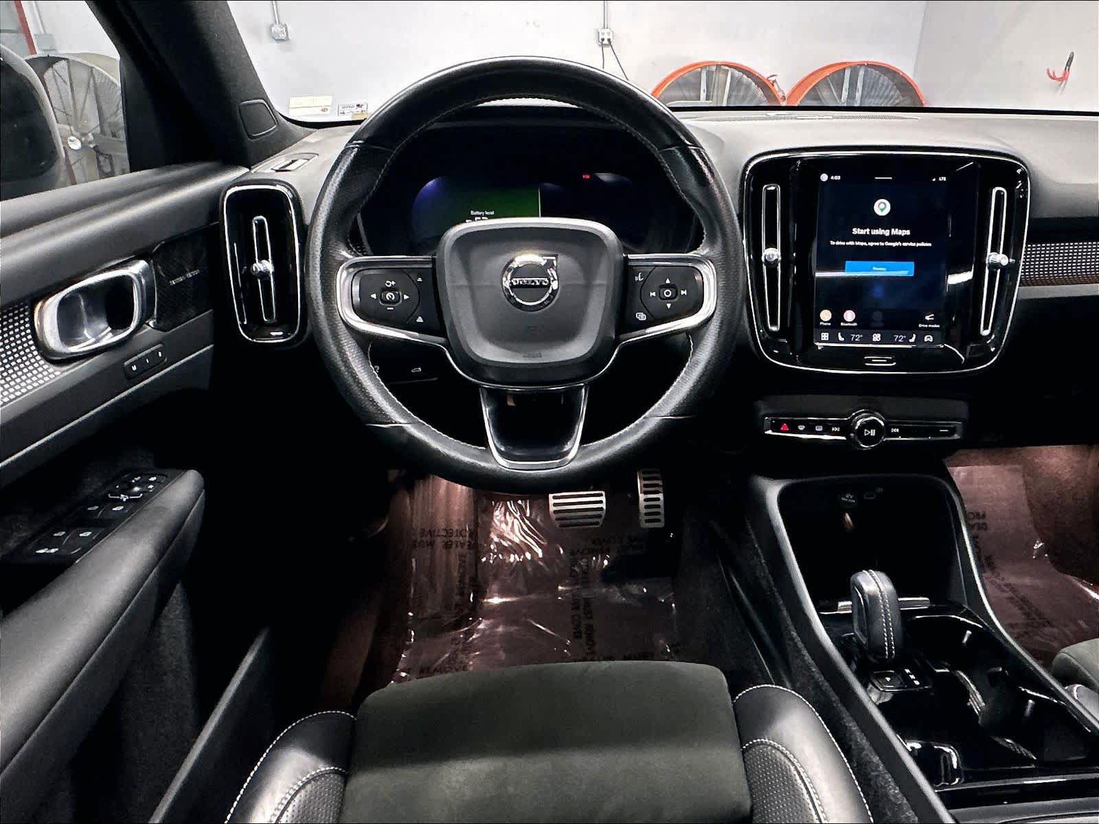 Used 2021 Volvo XC40 P8 Recharge w/ Advanced Package AWD/4WD image 9