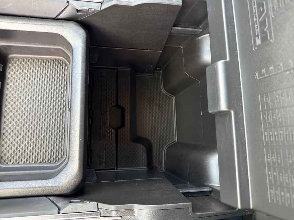 Used 2026 RAM 1500 Laramie AWD/4WD image 34
