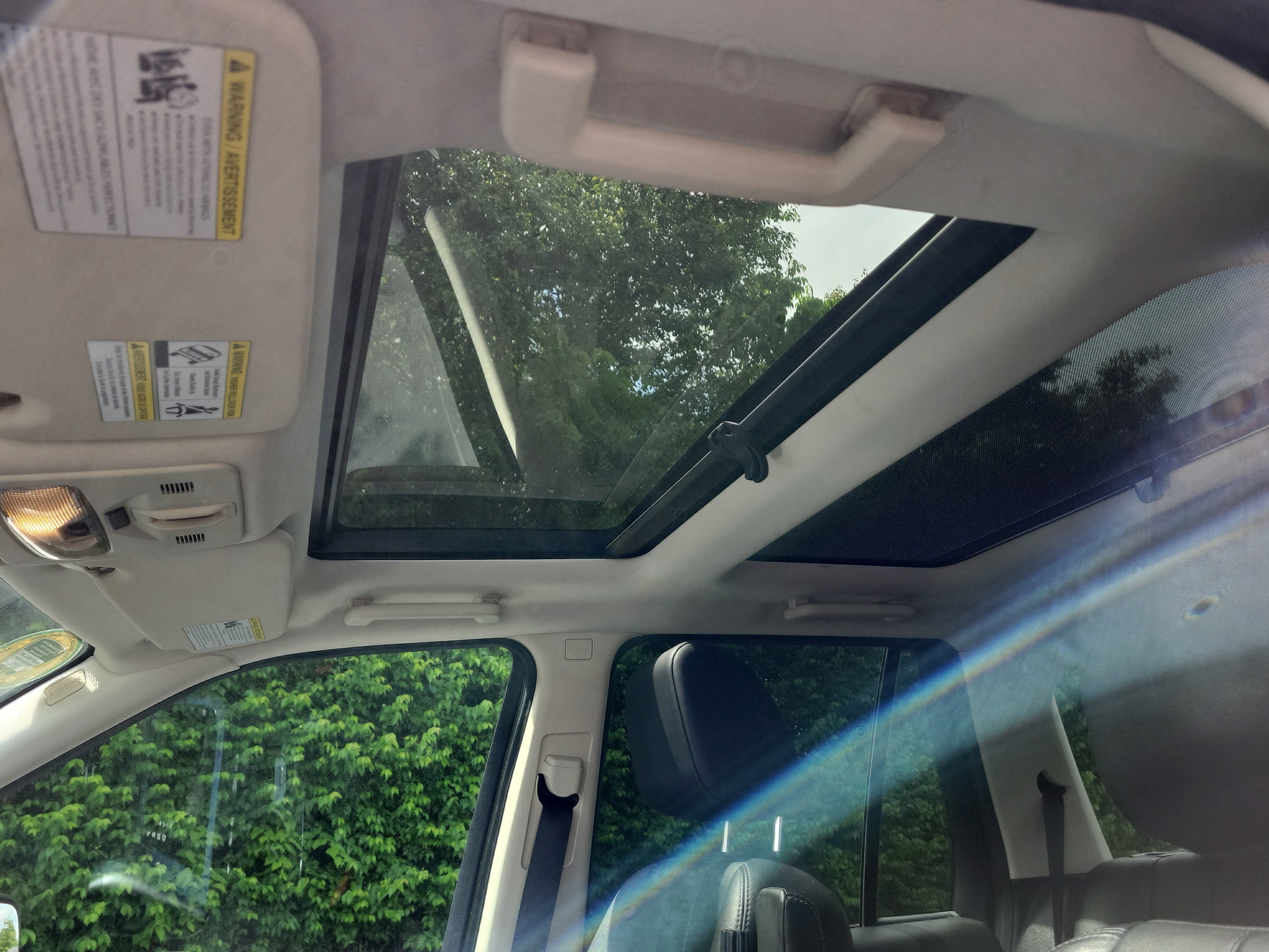 Used 2014 Land Rover LR2 AWD/4WD image 17
