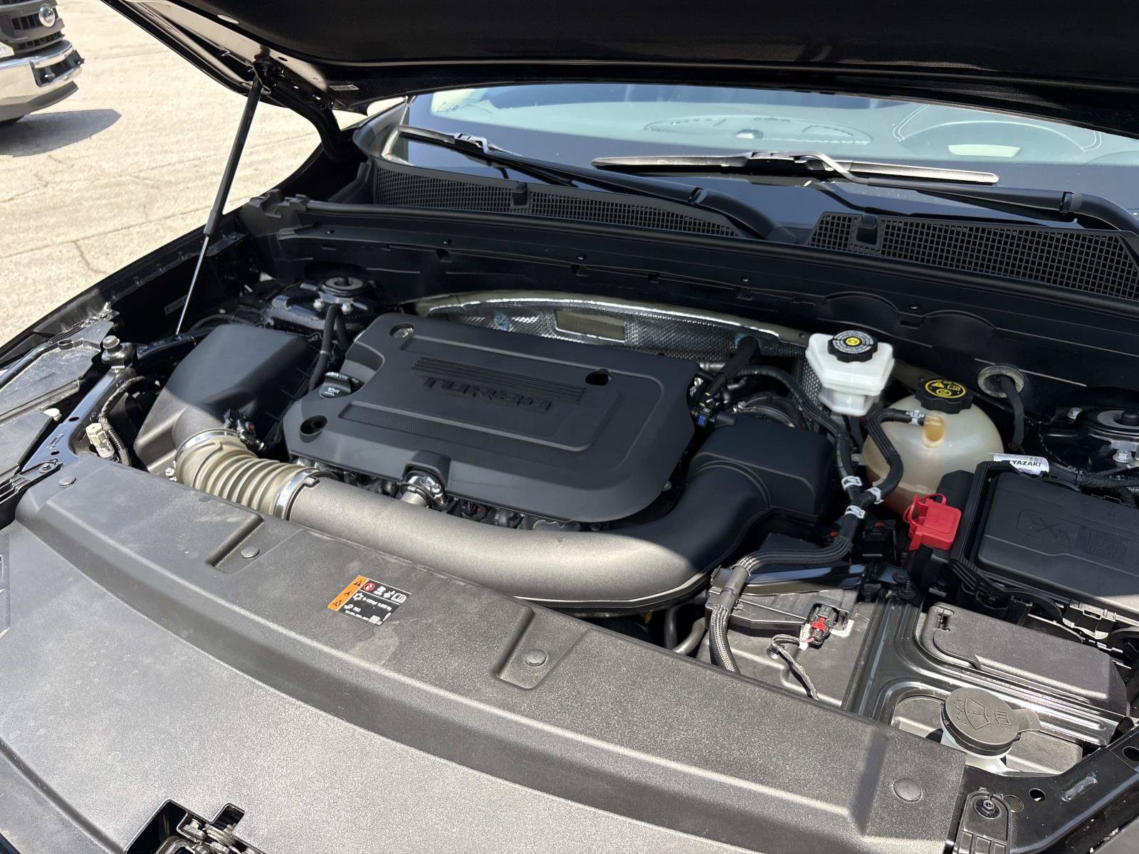 Used 2023 Buick Envision Essence w/ Sport Touring Package FWD image 36