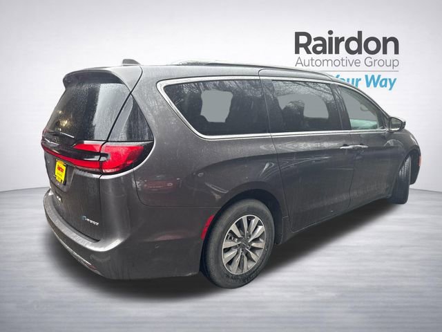 Used 2021 Chrysler Pacifica Touring-L image 39