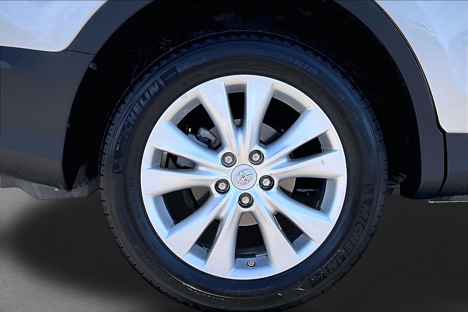 Used 2015 Toyota RAV4 Limited FWD image 8