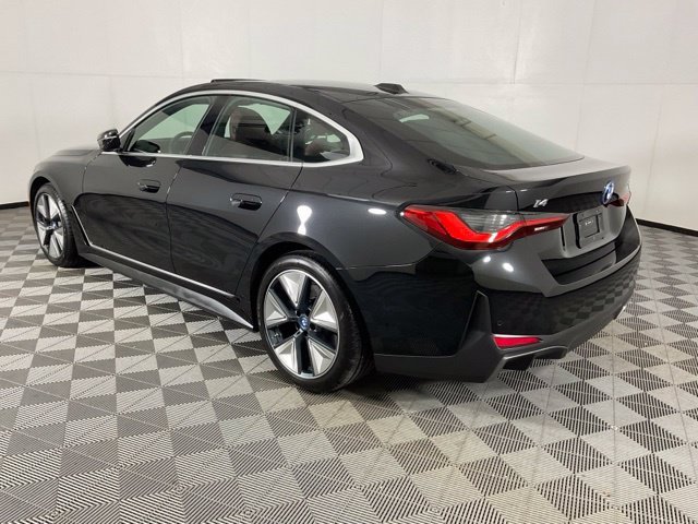 Certified 2024 BMW i4 eDrive35 w/ Premium Package RWD image 4