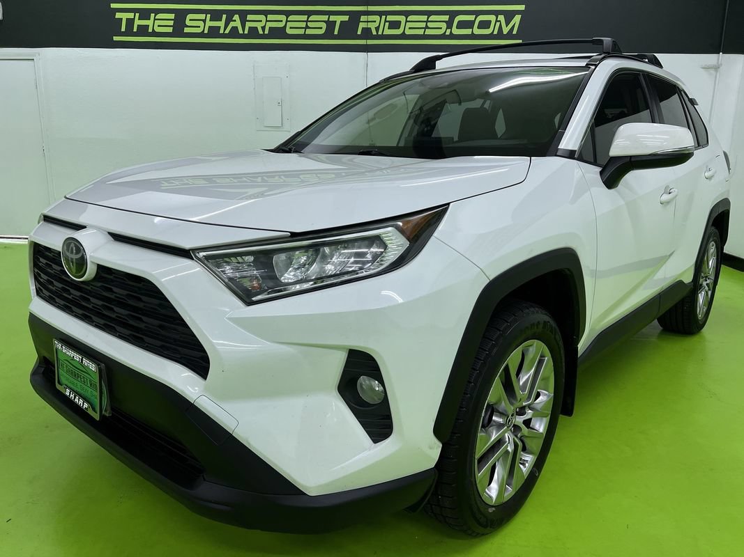 Used 2019 Toyota RAV4 XLE Premium AWD/4WD image 5