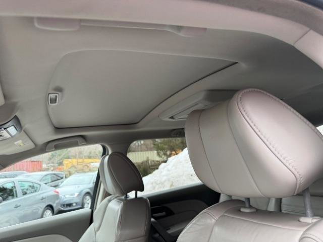 Used 2013 Acura MDX w/ Technology & Entertainment image 30