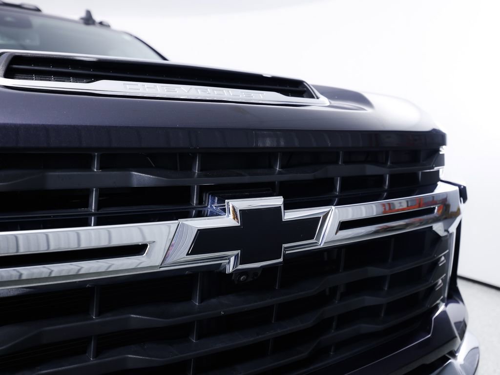 Used 2024 Chevrolet Silverado 3500 LT w/ All Star Edition AWD/4WD image 4