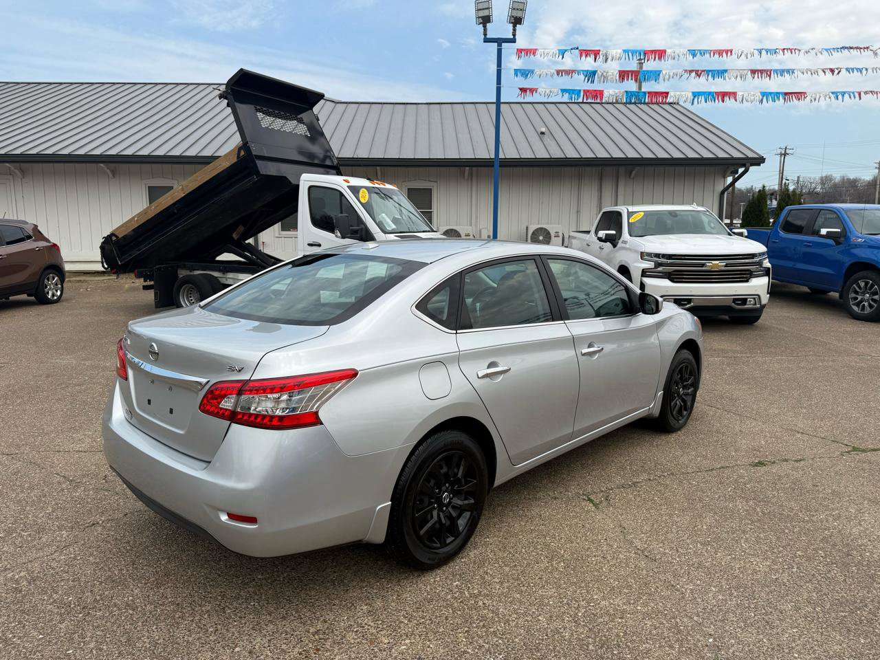 Used 2015 Nissan Sentra SV image 5