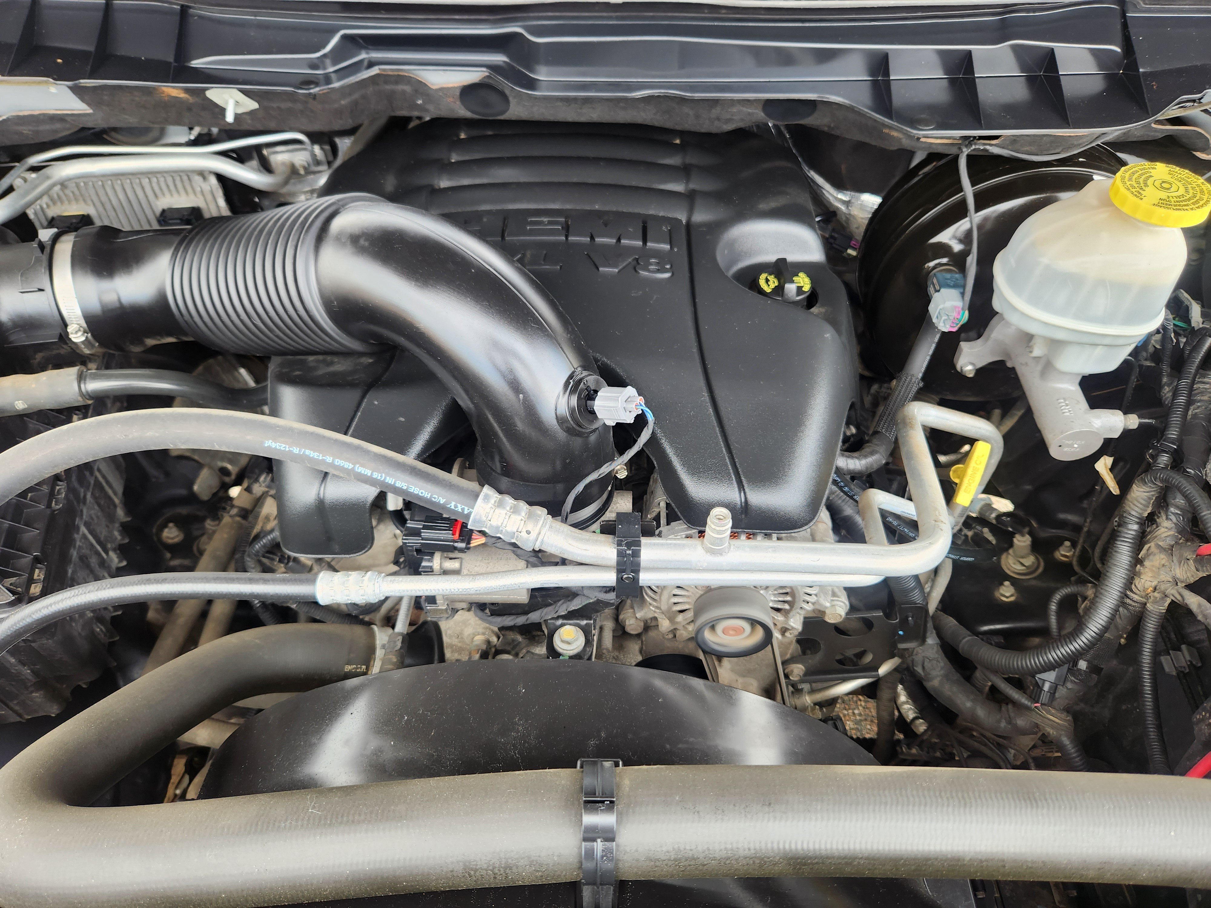 Used 2018 RAM 1500 Laramie Longhorn AWD/4WD image 23