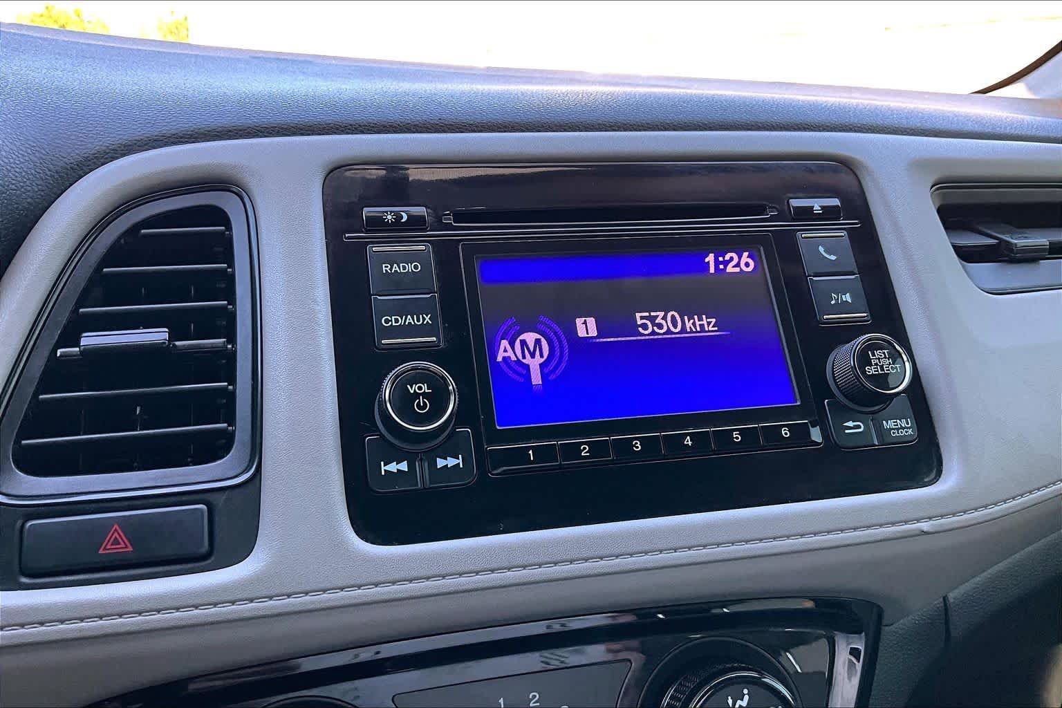 Used 2017 Honda HR-V LX image 34