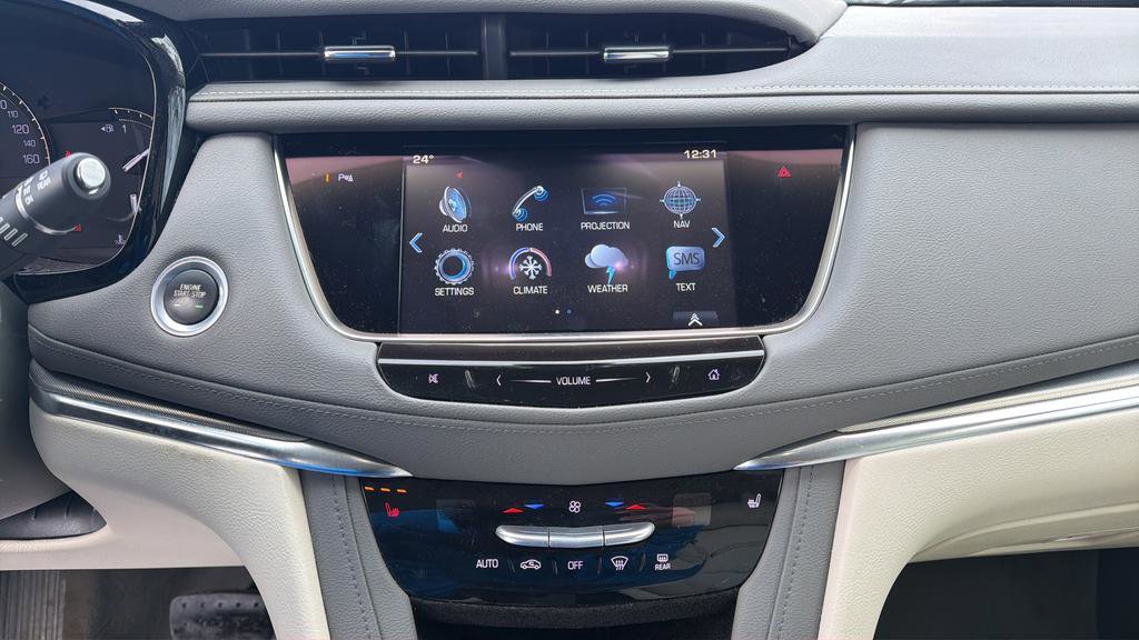 Used 2017 Cadillac XT5 Luxury w/ Driver Awareness Package image 34