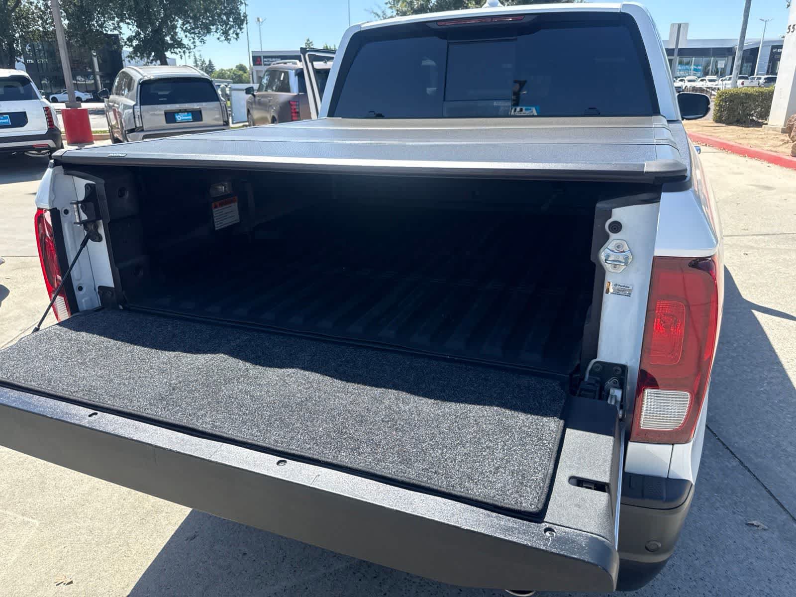 Used 2023 Honda Ridgeline RTL-E image 17