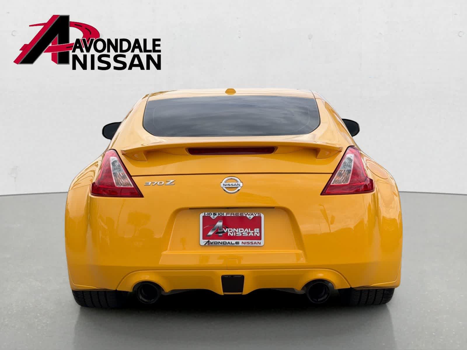 Used 2009 Nissan 370Z Touring w/ Sport Pkg RWD image 5