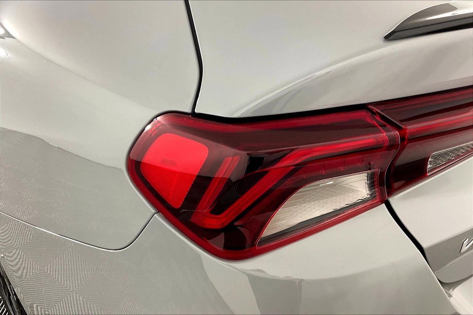 Certified 2024 Kia K5 GT-Line image 23