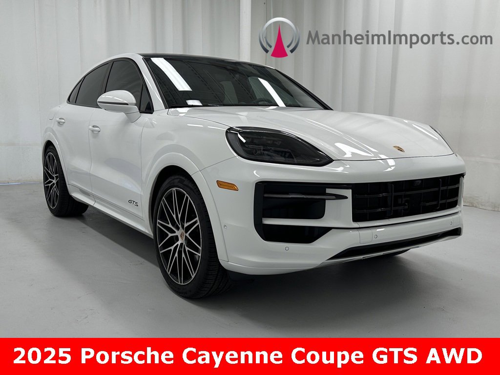 Used 2025 Porsche Cayenne GTS image 1