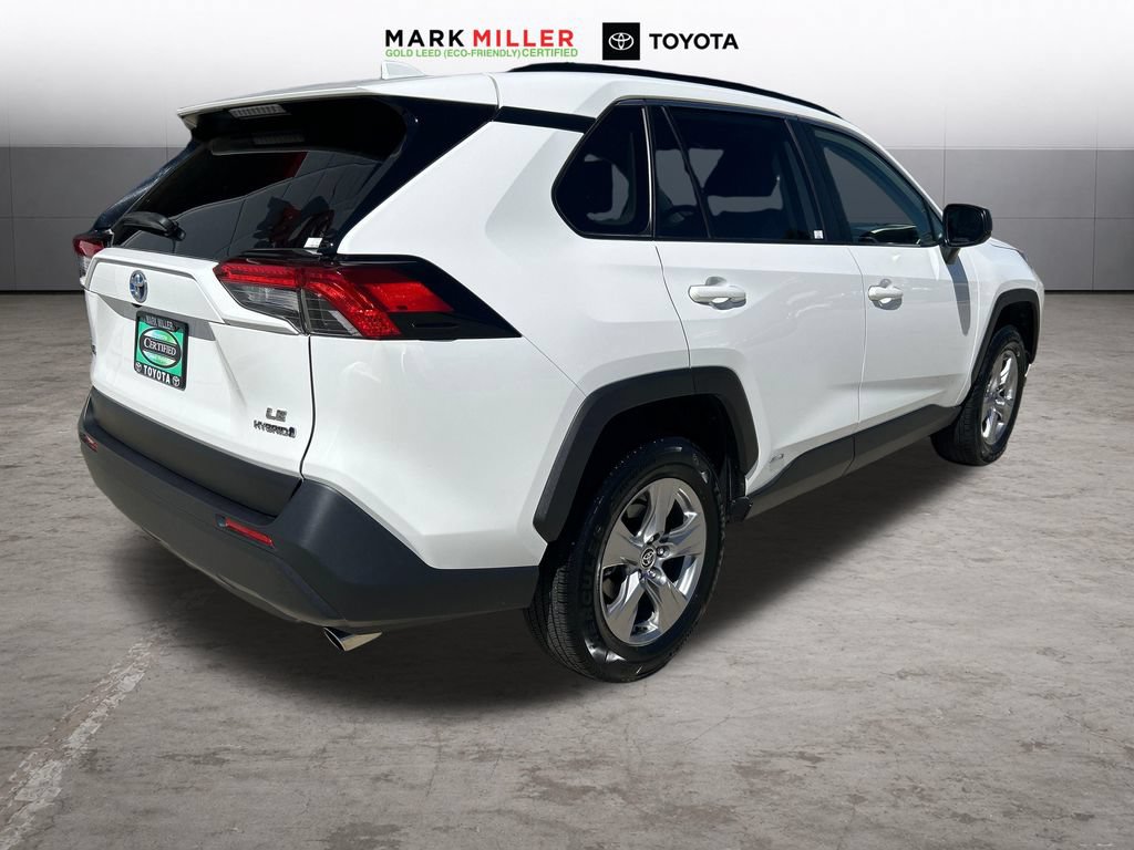 Certified 2024 Toyota RAV4 LE AWD/4WD image 6