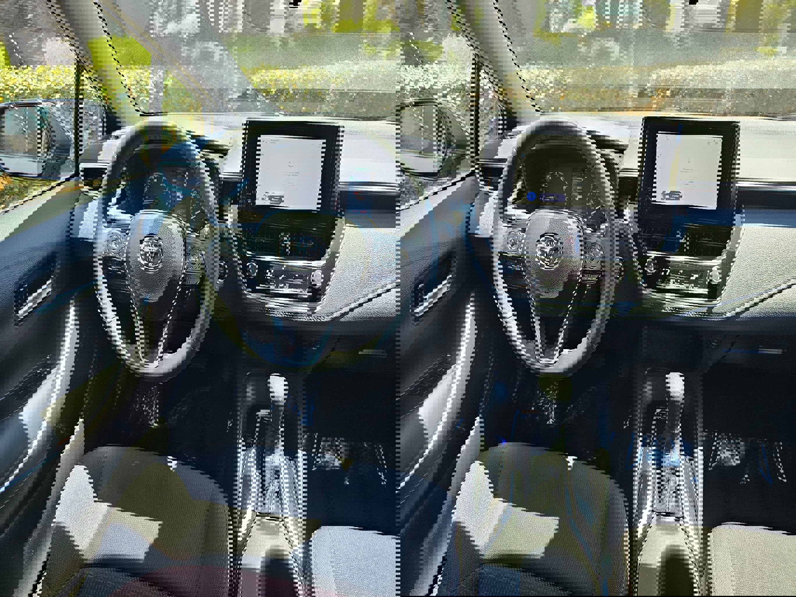 Used 2024 Toyota Corolla SE image 23