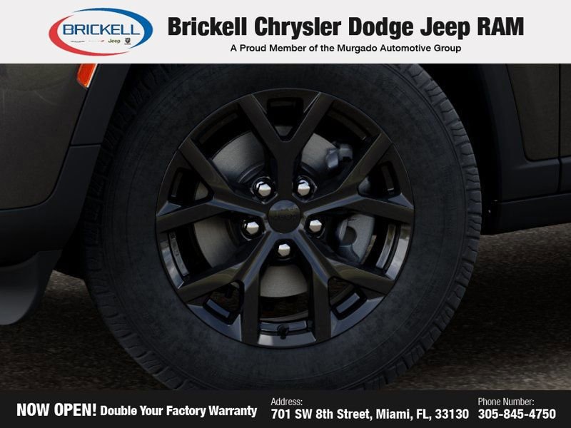 New 2026 Jeep Grand Cherokee L Laredo image 8