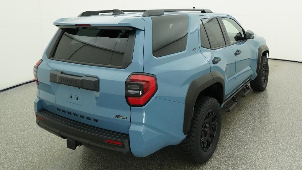 New 2026 Toyota 4Runner SR5 AWD/4WD image 40
