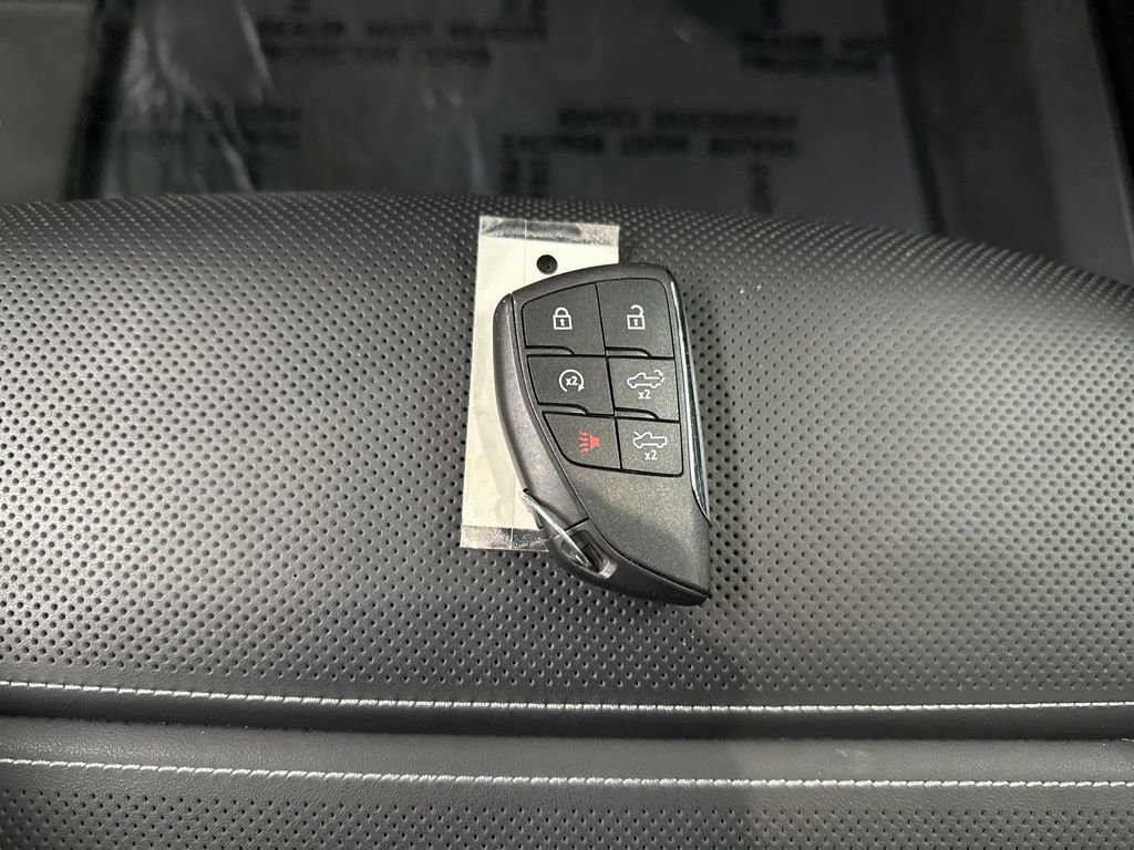 Used 2025 GMC Sierra EV Denali AWD/4WD image 41