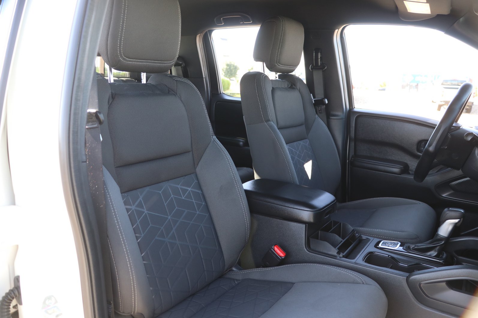 Used 2026 Nissan Frontier SV w/ SV Convenience Package AWD/4WD image 34