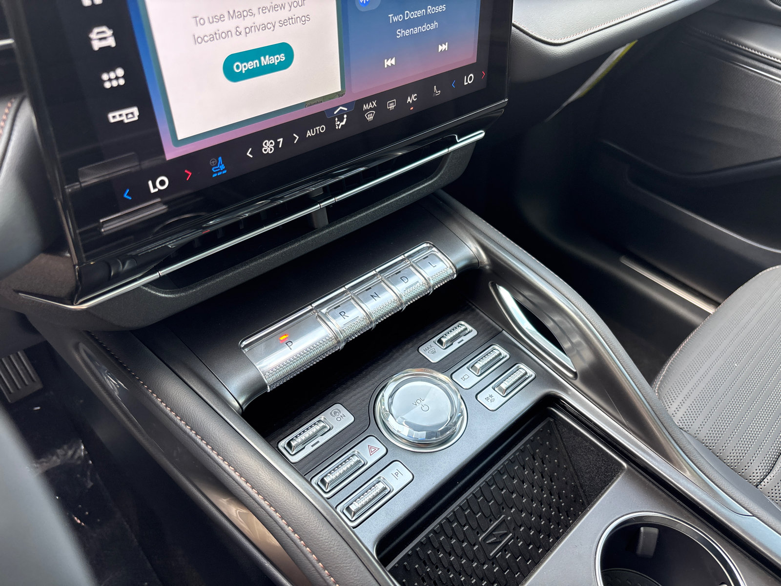 New 2026 Lincoln Nautilus Reserve AWD/4WD image 22
