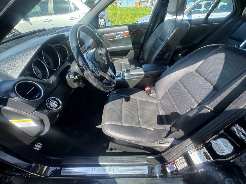 Used 2014 Mercedes-Benz C 300 4MATIC Sedan image 10