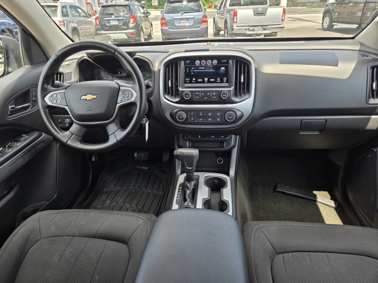 Used 2016 Chevrolet Colorado LT w/ LT Convenience Package image 26