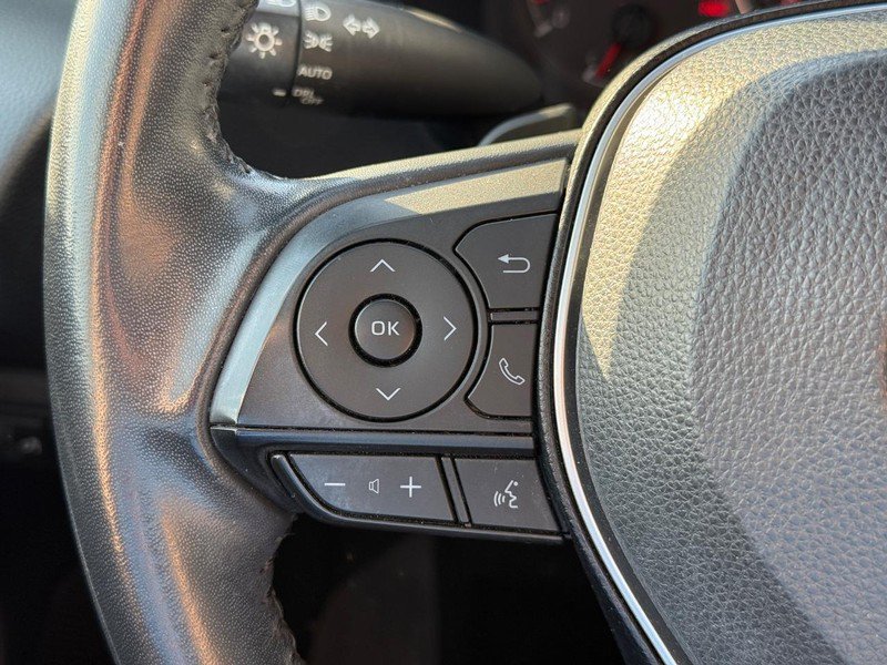Used 2020 Toyota Corolla SE FWD image 20