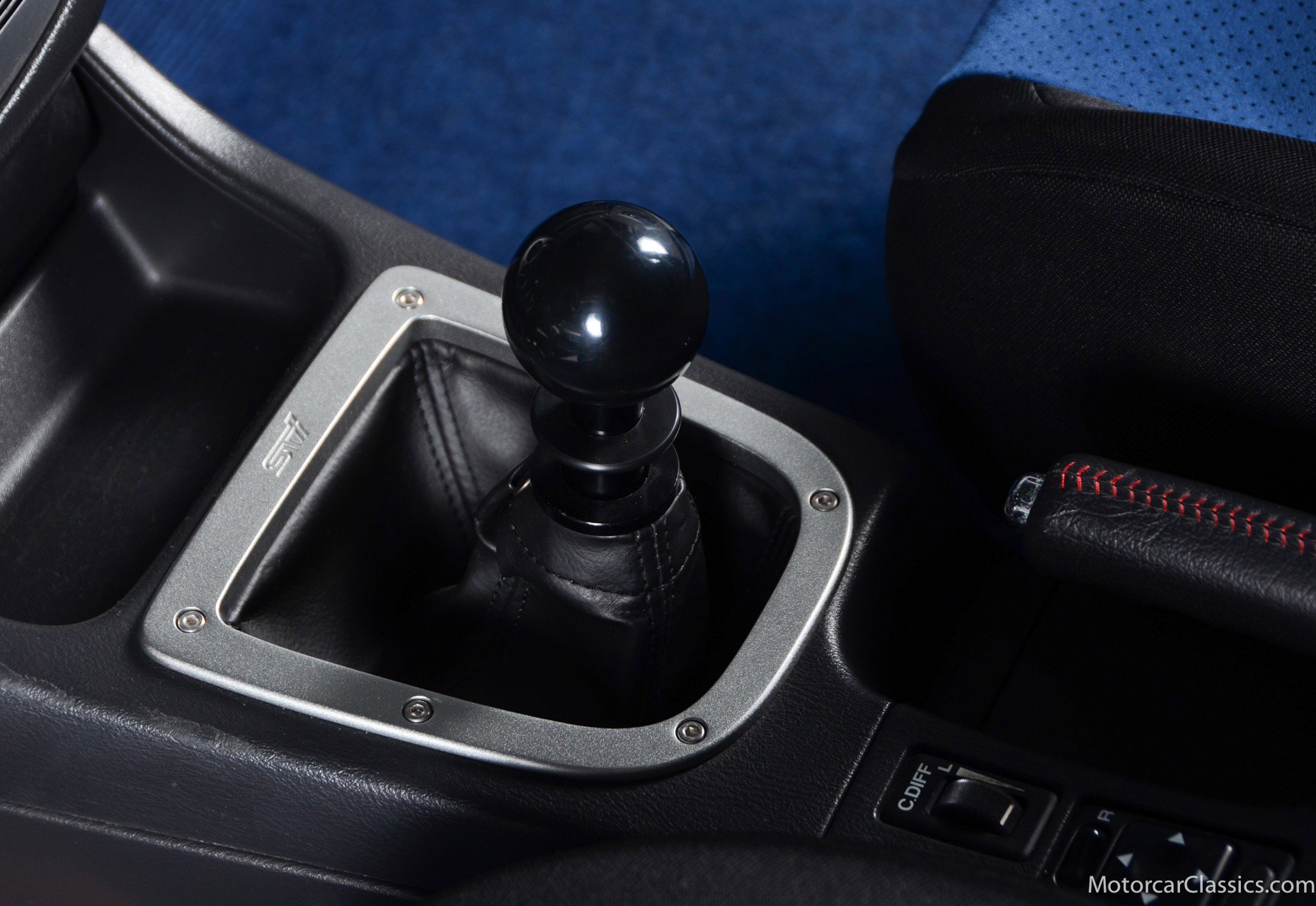 Used 2004 Subaru Impreza WRX STI image 39