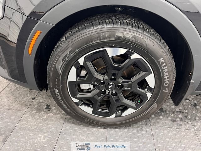 Used 2024 Kia Sorento S w/ Panoramic Sunroof Package FWD image 16
