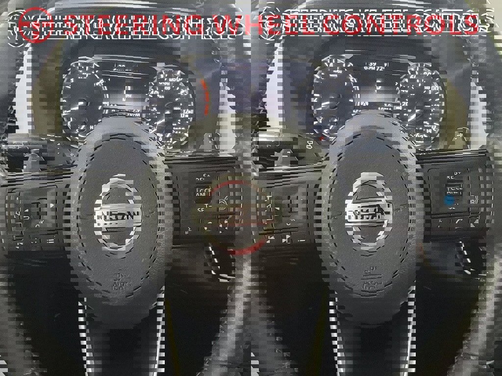 Used 2021 Nissan Rogue SV w/ Premium Package image 19