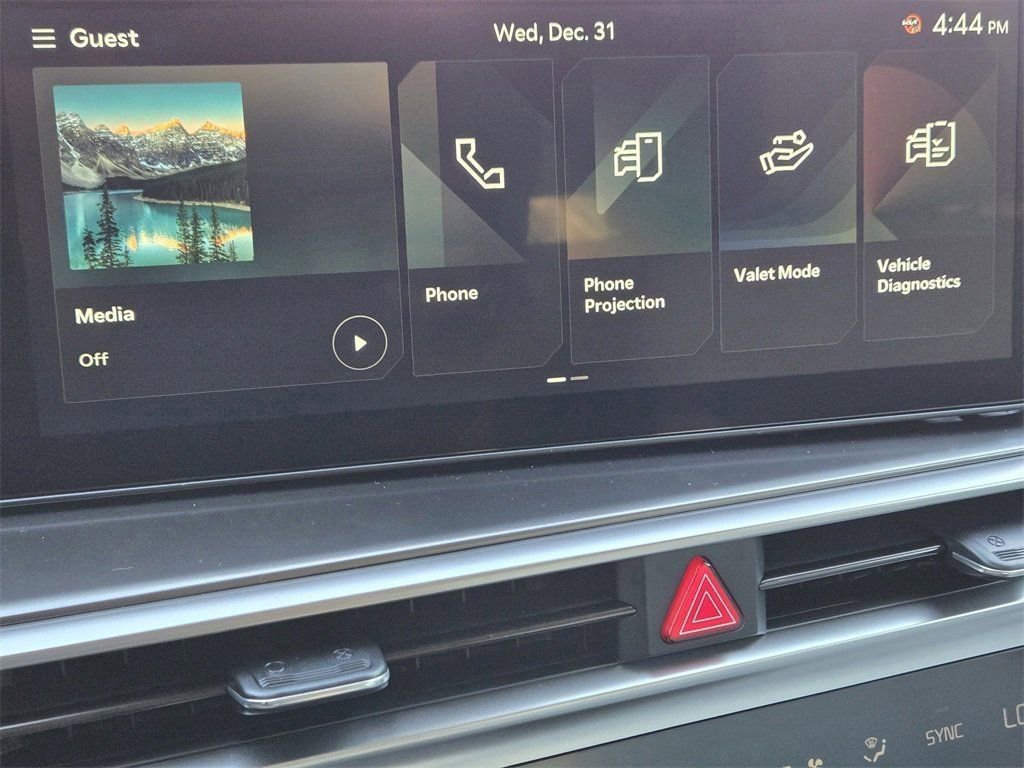 New 2026 Kia Sorento S w/ S Panoramic Sunroof Package image 12