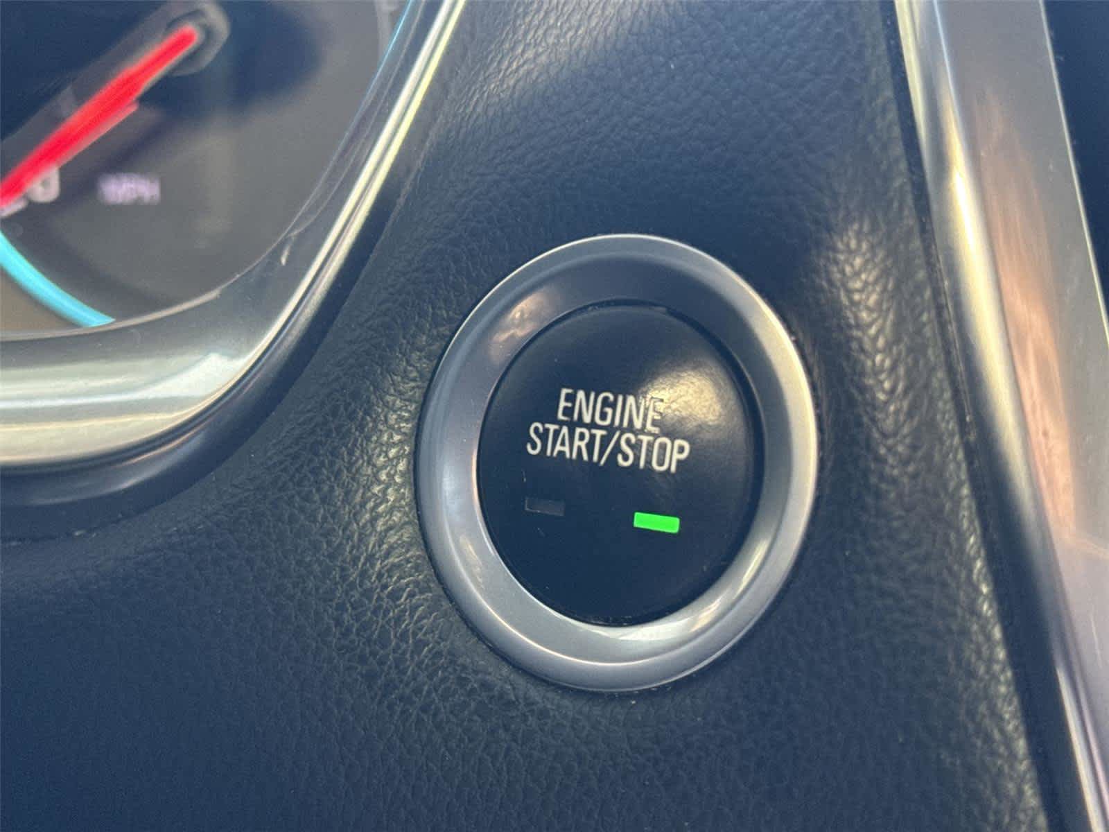 Used 2019 Chevrolet Traverse LT AWD/4WD image 31