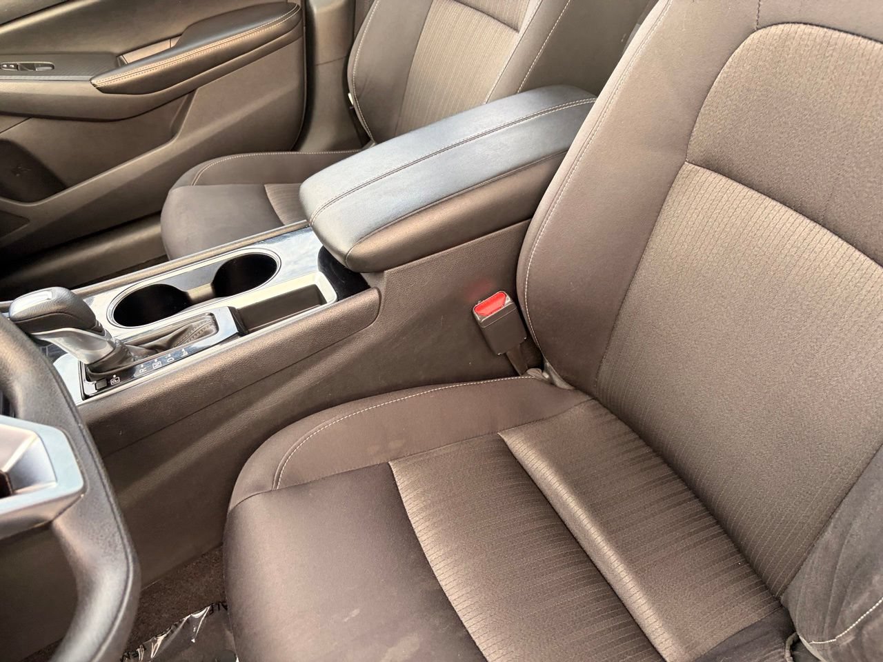 Certified 2024 Nissan Altima 2.5 SV FWD image 19
